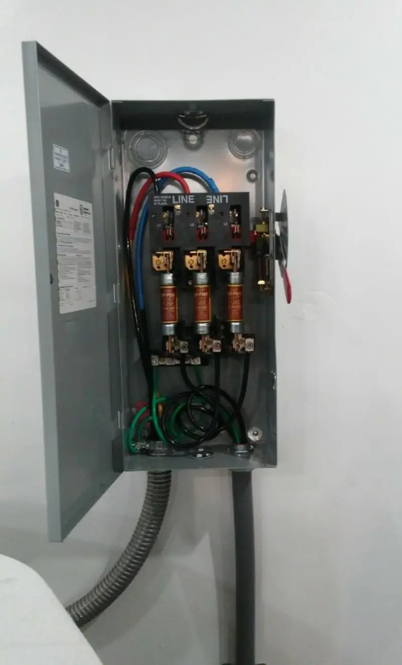 Three-phase disconnect switch installed for Electrical Wiring & Rewiring in Goodview
